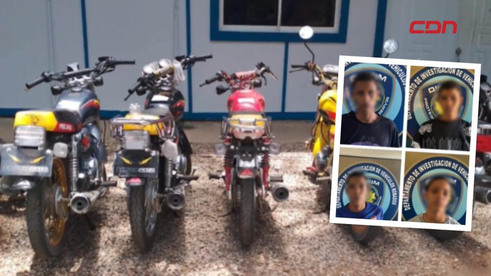 Policía desmantela presunta banda dedicada al robo de motocicletas en Santiago
